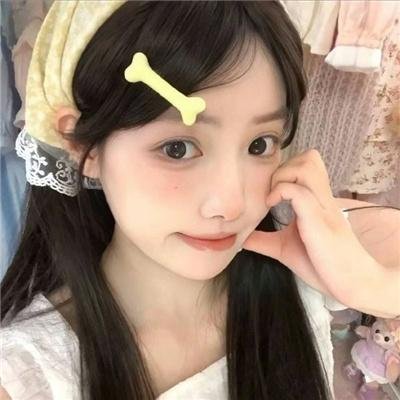 五个女生